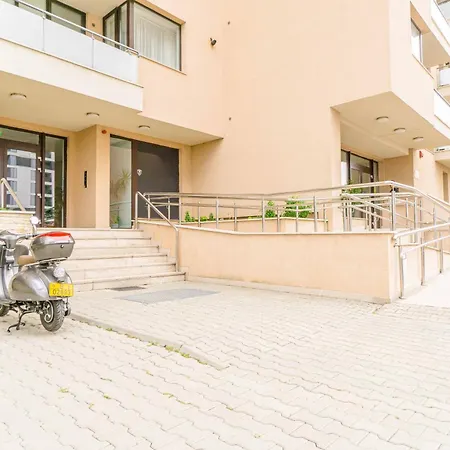 Jasmine Luxury Aviatiei Apartment