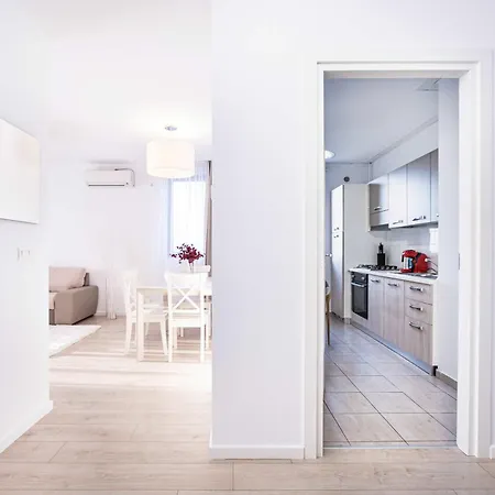 Jasmine Luxury Aviatiei *